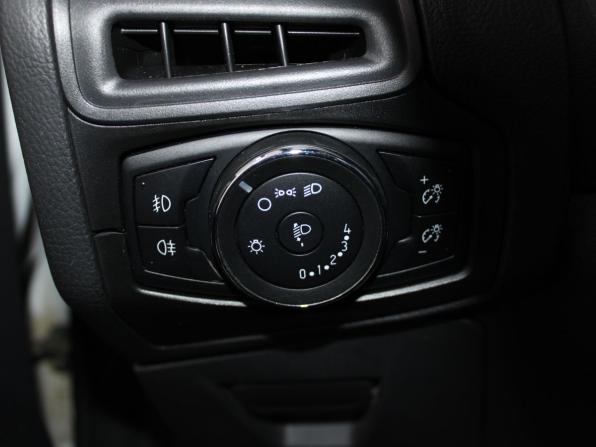 Ford Focus III с пробегом 2013 года, цена 859 900 рублей, 215158 км, универсал, Автокод Объявления