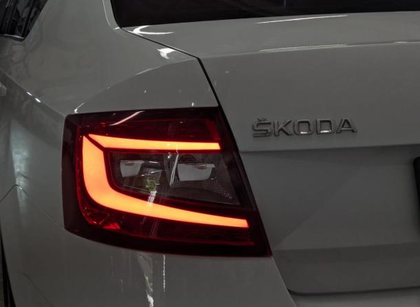 Skoda Octavia III (A7) Рестайлинг с пробегом 2017 года, цена 1 650 000 рублей, 97857 км, лифтбек, Автокод Объявления