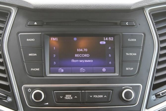 Hyundai Santa Fe III Рестайлинг с пробегом 2017 года, цена 1 790 000 рублей, 176000 км, внедорожник, Автокод Объявления
