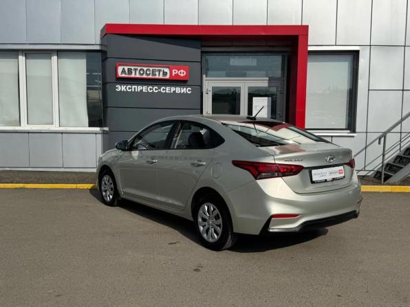 Hyundai Solaris II с пробегом 2019 года, цена 1 340 000 рублей, 68090 км, седан, Автокод Объявления