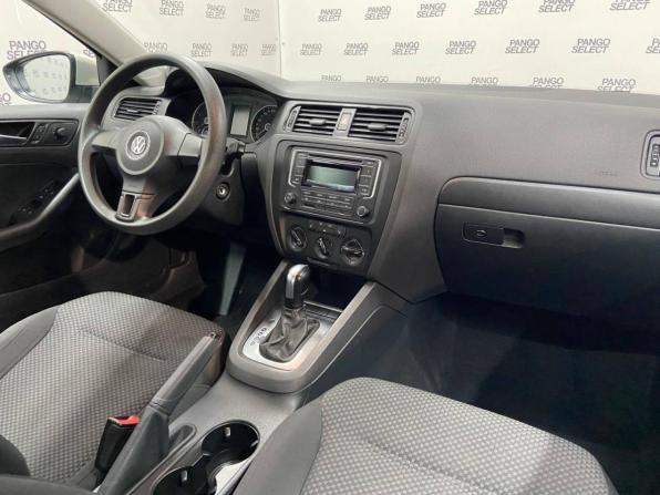 Volkswagen Jetta VI с пробегом 2014 года, цена 925 000 рублей, 120501 км, седан, Автокод Объявления