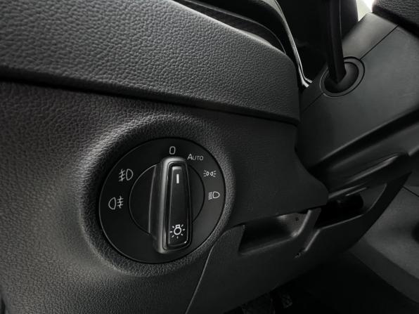 Skoda Karoq I с пробегом 2020 года, цена 2 050 000 рублей, 119194 км, внедорожник, Автокод Объявления