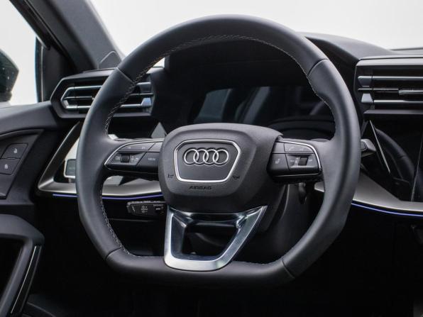 Audi A3 IV (8Y) Рестайлинг с пробегом 2026 года, цена 3 527 000 рублей, 3794 км, седан, Автокод Объявления