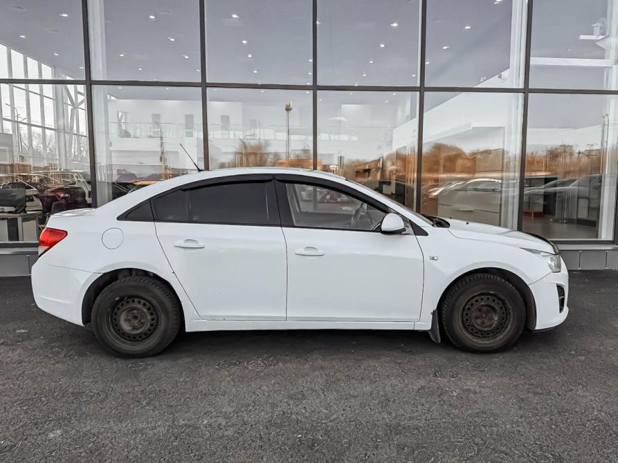 Chevrolet Cruze I Рестайлинг Курган  - изображение 8