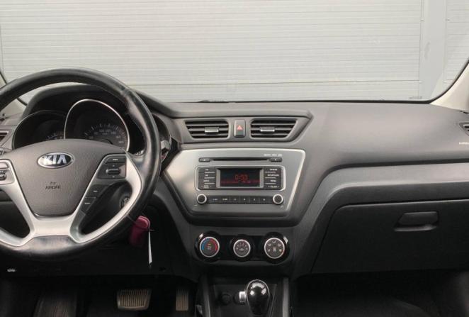 Kia Rio III Рестайлинг с пробегом 2016 года, цена 900 000 рублей, 121669 км, хэтчбек, Автокод Объявления