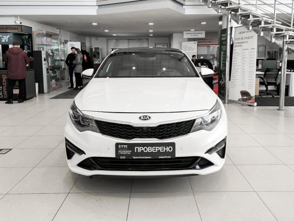 Kia Optima IV Рестайлинг с пробегом 2018 года, цена 2 080 000 рублей, 106058 км, седан, Автокод Объявления