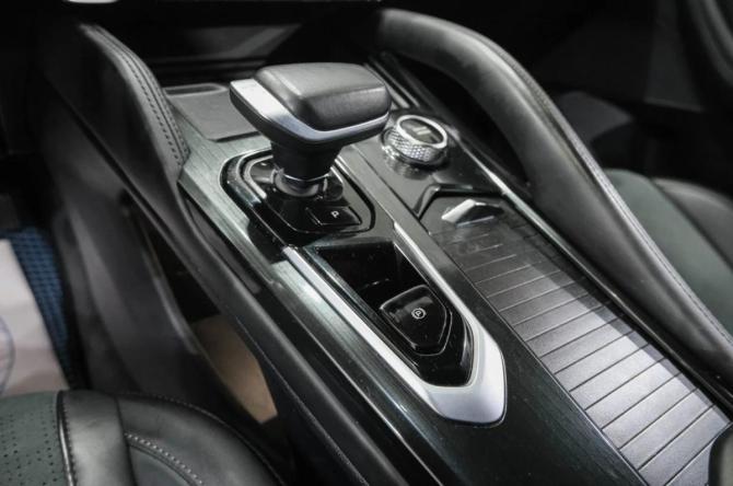Geely Monjaro I с пробегом 2023 года, цена 3 209 000 рублей, 72000 км, внедорожник, Автокод Объявления