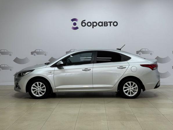 Hyundai Solaris II с пробегом 2018 года, цена 1 450 000 рублей, 105149 км, седан, Автокод Объявления
