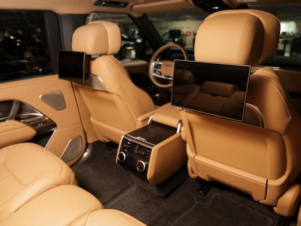Land Rover Range Rover V с пробегом 2025 года, цена 23 000 000 рублей, 1500 км, внедорожник, Автокод Объявления