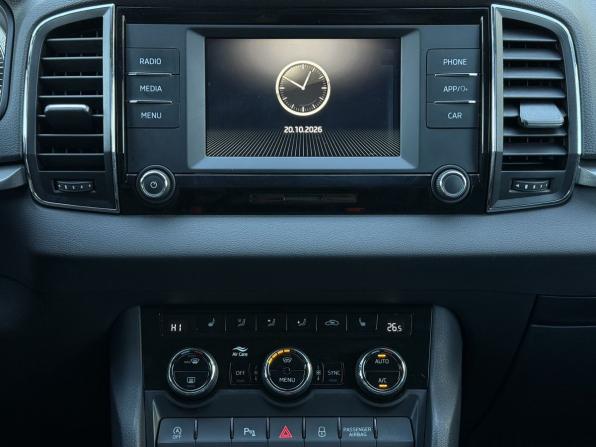 Skoda Karoq I с пробегом 2020 года, цена 2 200 000 рублей, 95136 км, внедорожник, Автокод Объявления