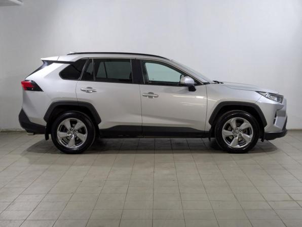 Toyota RAV4 V (XA50) с пробегом 2021 года, цена 3 270 000 рублей, 67067 км, внедорожник, Автокод Объявления
