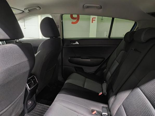 Kia Sportage IV Рестайлинг с пробегом 2021 года, цена 2 420 000 рублей, 102936 км, внедорожник, Автокод Объявления