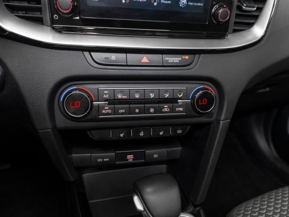 Kia Ceed III Рестайлинг с пробегом 2021 года, цена 2 290 000 рублей, 63000 км, универсал, Автокод Объявления