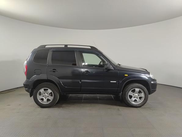 Chevrolet Niva I Рестайлинг с пробегом 2011 года, цена 353 750 рублей, 244230 км, внедорожник, Автокод Объявления