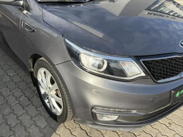Kia Rio III Рестайлинг с пробегом 2017 года, цена 1 381 000 рублей, 43156 км, седан, Автокод Объявления
