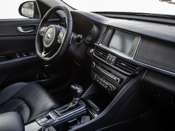 Kia Optima IV с пробегом 2017 года, цена 1 898 000 рублей, 96431 км, седан, Автокод Объявления