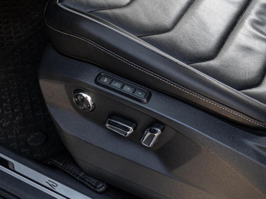 Volkswagen Tiguan II Рестайлинг Краснодар  - изображение 19