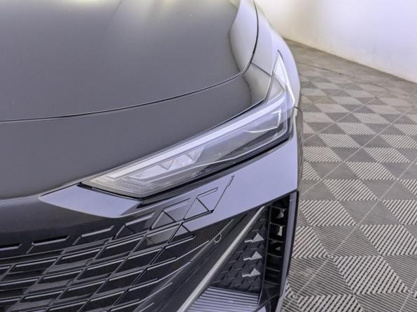 Changan UNI-V I с пробегом 2024 года, цена 2 315 000 рублей, 46769 км, лифтбек, Автокод Объявления