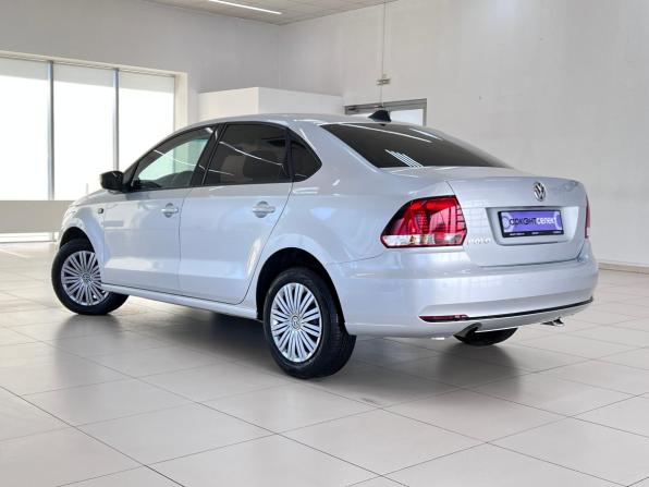 Volkswagen Polo V Рестайлинг с пробегом 2015 года, цена 990 000 рублей, 147000 км, седан, Автокод Объявления