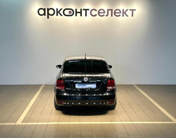 Volkswagen Polo V Рестайлинг с пробегом 2019 года, цена 1 517 000 рублей, 96000 км, седан, Автокод Объявления