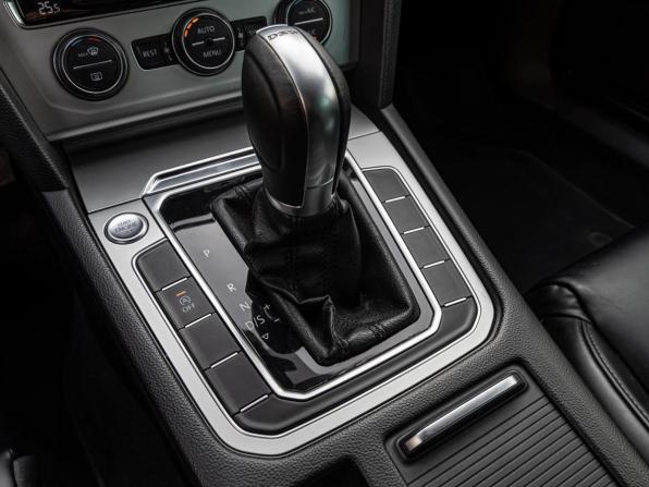 Volkswagen Passat B8 с пробегом 2018 года, цена 1 959 000 рублей, 167319 км, универсал, Автокод Объявления