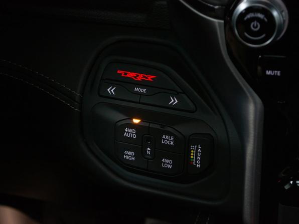 Ram 1500 V с пробегом 2022 года, цена 12 999 000 рублей, 17700 км, offers.body_type.unknown, Автокод Объявления