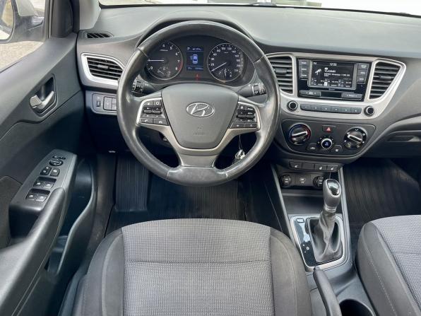 Hyundai Solaris II с пробегом 2019 года, цена 1 495 000 рублей, 120952 км, седан, Автокод Объявления