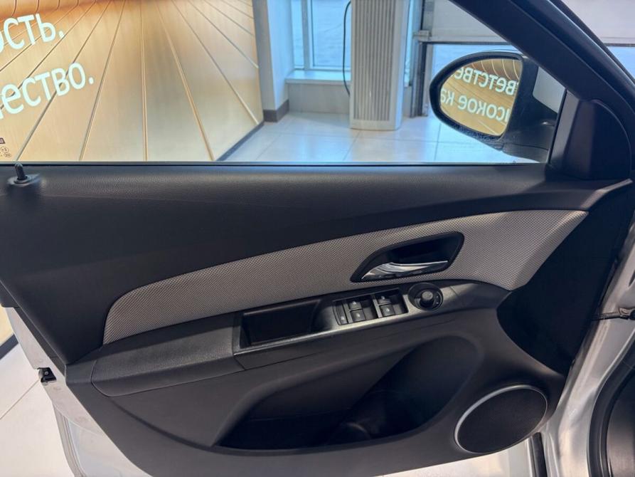 Chevrolet Cruze I Екатеринбург  - изображение 8