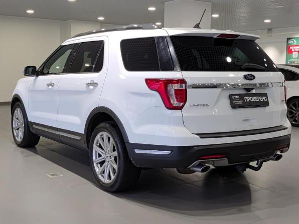 Ford Explorer V Рестайлинг 2 с пробегом 2018 года, цена 2 780 000 рублей, 135829 км, внедорожник, Автокод Объявления