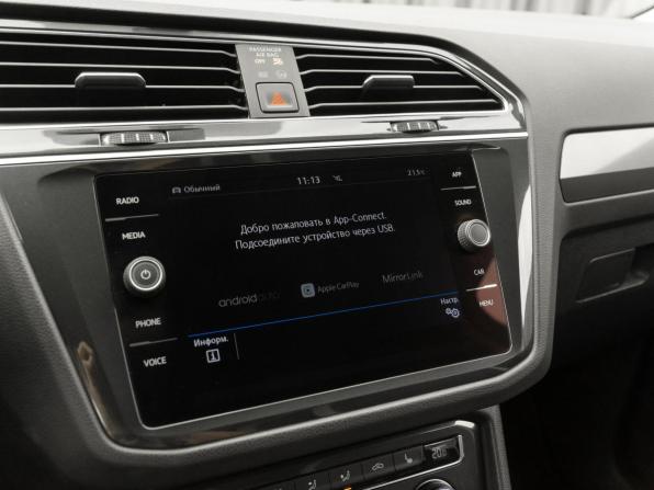 Volkswagen Tiguan II с пробегом 2018 года, цена 3 080 000 рублей, 54109 км, внедорожник, Автокод Объявления