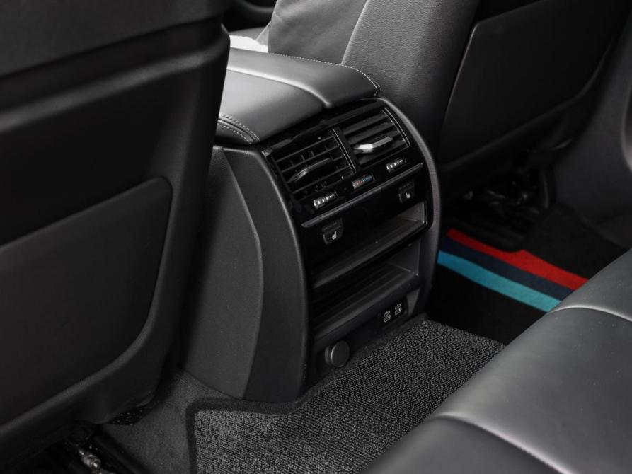 BMW 5 серии VII (G30/G31/G38) Рестайлинг Москва  - изображение 12