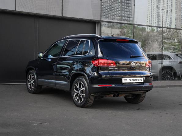 Volkswagen Tiguan I Рестайлинг с пробегом 2014 года, цена 1 400 000 рублей, 182261 км, внедорожник, Автокод Объявления