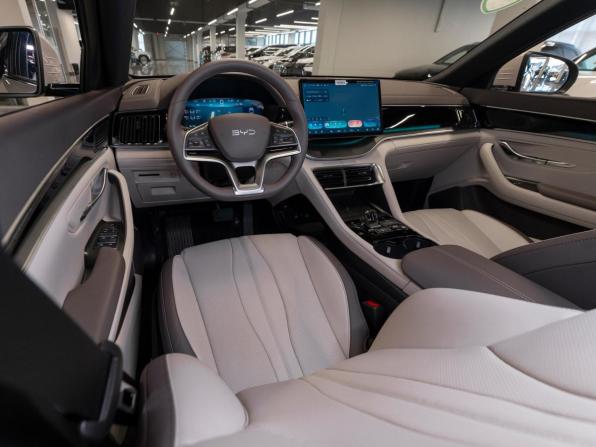 BYD Song Plus I Рестайлинг с пробегом 2024 года, цена 3 800 000 рублей, 40 км, внедорожник, Автокод Объявления