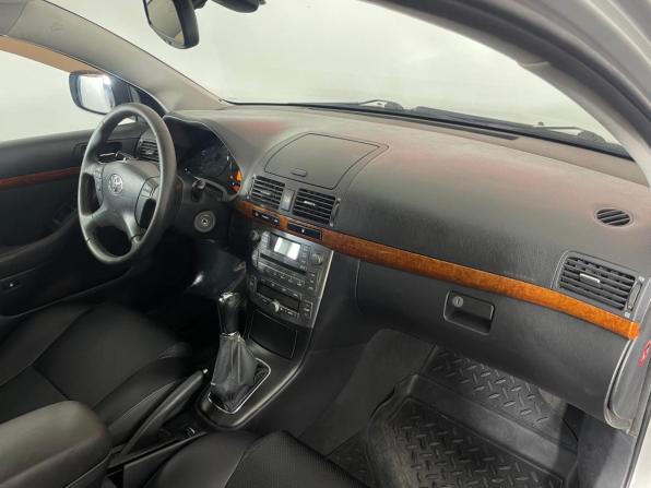 Toyota Avensis II Рестайлинг с пробегом 2007 года, цена 629 000 рублей, 486546 км, седан, Автокод Объявления