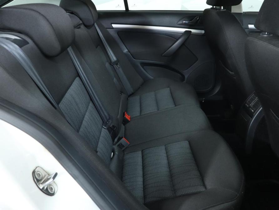 Skoda Octavia II (A5) Рестайлинг Москва  - изображение 25