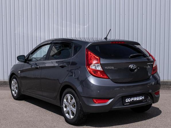 Hyundai Solaris I с пробегом 2012 года, цена 899 000 рублей, 182276 км, хэтчбек, Автокод Объявления