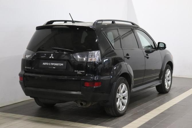 Mitsubishi Outlander II Рестайлинг с пробегом 2011 года, цена 1 000 000 рублей, 284895 км, внедорожник, Автокод Объявления