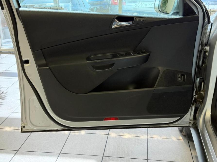 Volkswagen Passat B6 Волгоград  - изображение 14