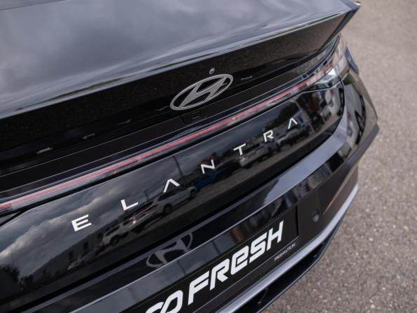 Hyundai Elantra VII (CN7) Рестайлинг с пробегом 2024 года, цена 2 649 000 рублей, 1726 км, седан, Автокод Объявления