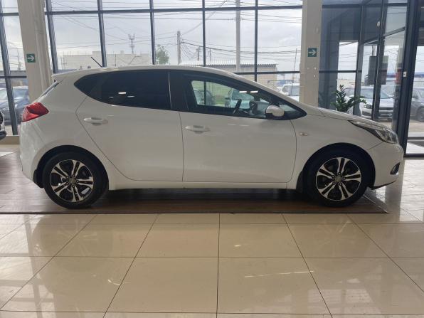 Kia Ceed II с пробегом 2013 года, цена 949 000 рублей, 165844 км, хэтчбек, Автокод Объявления