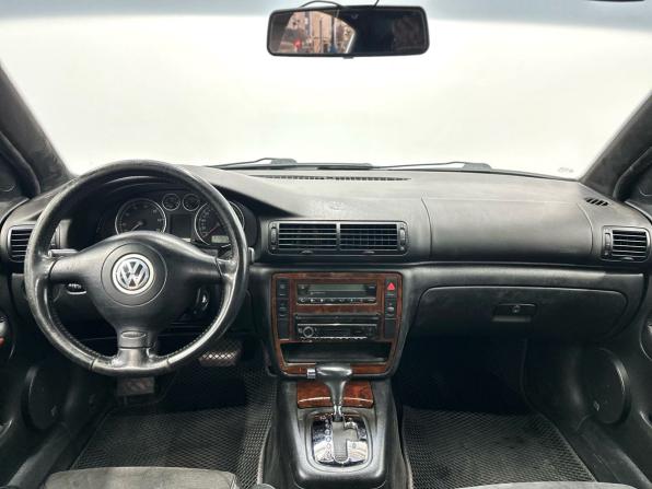 Volkswagen Passat B5 Рестайлинг с пробегом 2001 года, цена 650 000 рублей, 212000 км, седан, Автокод Объявления
