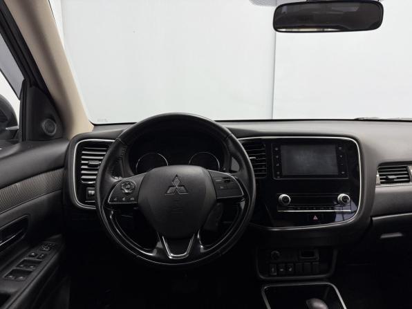 Mitsubishi Outlander III Рестайлинг 3 с пробегом 2020 года, цена 2 535 000 рублей, 103624 км, внедорожник, Автокод Объявления