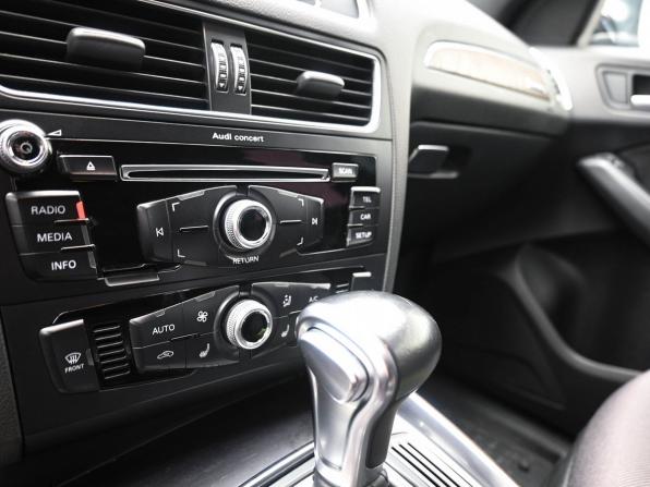 Audi Q5 I (8R) Рестайлинг с пробегом 2016 года, цена 2 429 000 рублей, 182798 км, внедорожник, Автокод Объявления