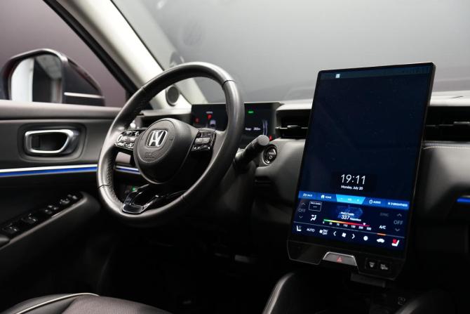 Honda e:NS1 с пробегом 2023 года, цена 3 254 000 рублей, 26000 км, внедорожник, Автокод Объявления