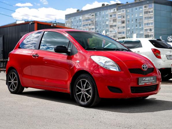 Toyota Yaris III с пробегом 2010 года, цена 549 000 рублей, 186822 км, хэтчбек, Автокод Объявления