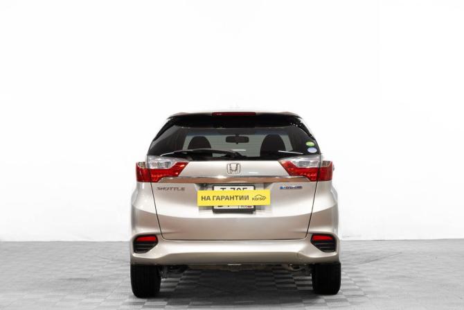 Honda Shuttle II с пробегом 2016 года, цена 1 099 000 рублей, 215000 км, универсал, Автокод Объявления