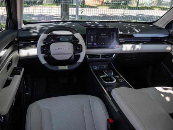 JETOUR DASHING I с пробегом 2024 года, цена 2 100 000 рублей, 14955 км, внедорожник, Автокод Объявления