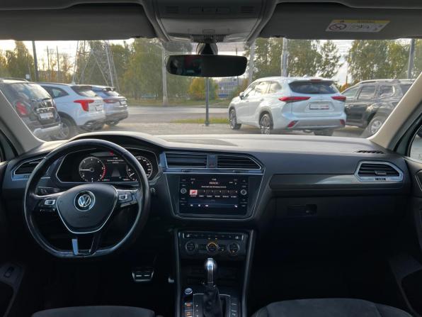 Volkswagen Tiguan II с пробегом 2018 года, цена 2 077 000 рублей, 168283 км, внедорожник, Автокод Объявления