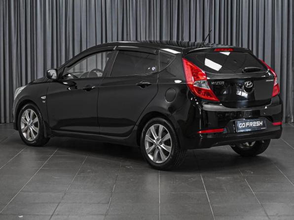 Hyundai Solaris I Рестайлинг с пробегом 2015 года, цена 889 000 рублей, 173408 км, хэтчбек, Автокод Объявления