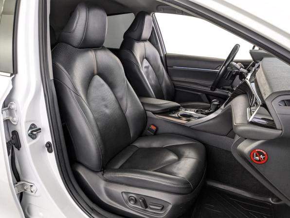 Toyota Camry VIII (XV70) с пробегом 2019 года, цена 3 005 000 рублей, 140087 км, седан, Автокод Объявления